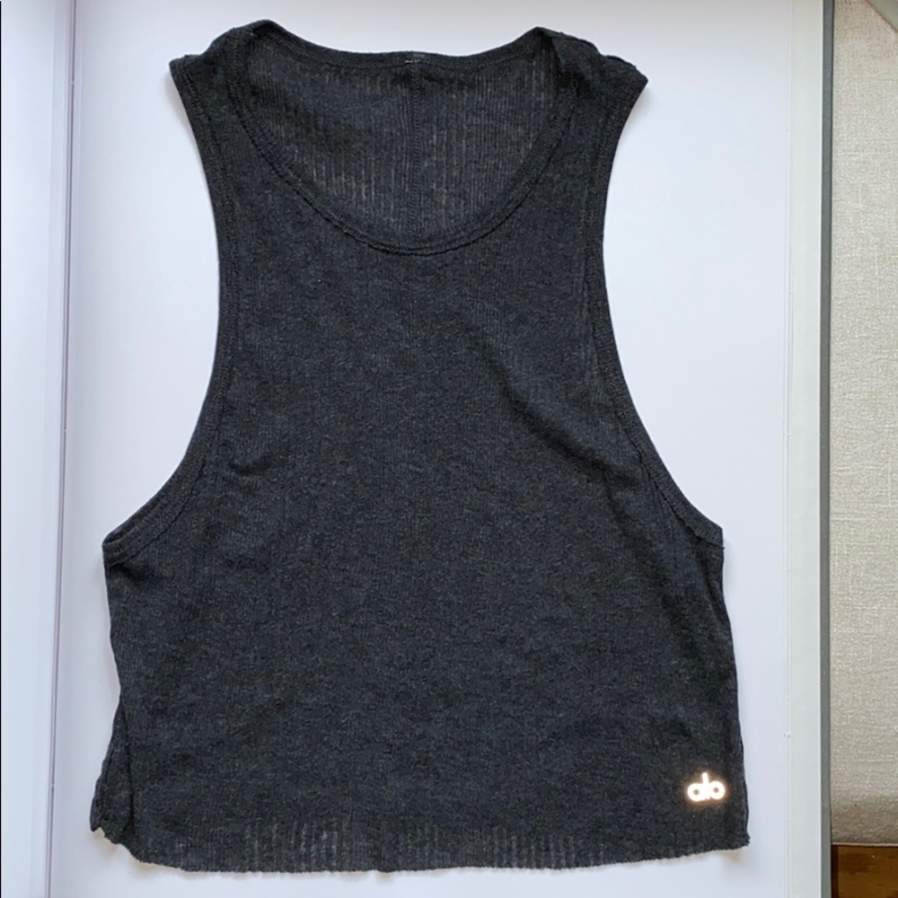 Alo yoga Dark gray knitted muscle tee